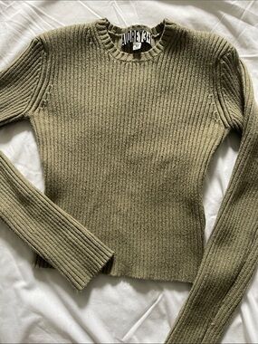Audrey 3+1 Olive Ribbed Crewneck Sweater